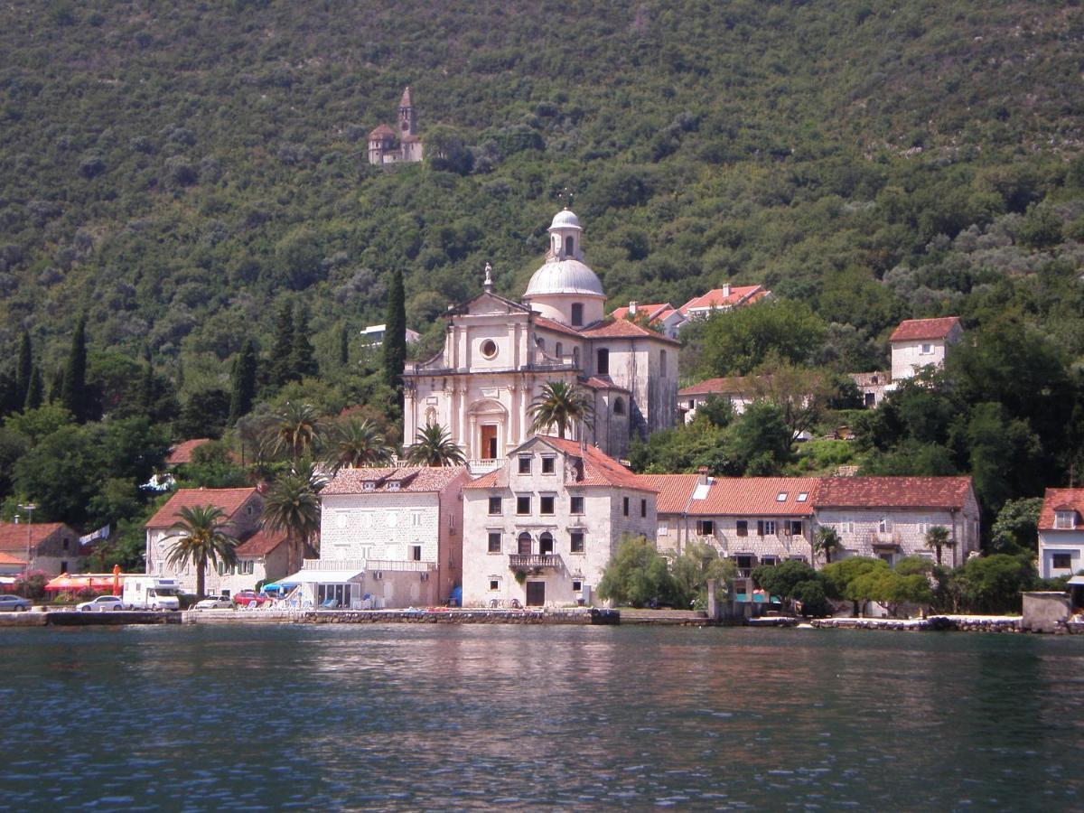 Romantic Stone House By The Sea **** Villa Kotor Luaran gambar