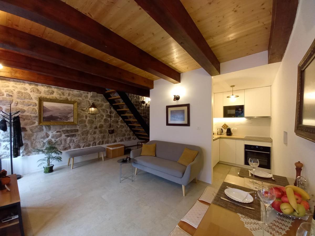 Romantic Stone House By The Sea **** Villa Kotor Luaran gambar